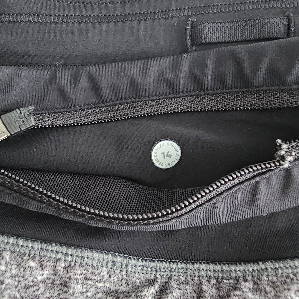 Lululemon Speed Up Heather Lux Shorts 2.5" - Picture 7 of 10